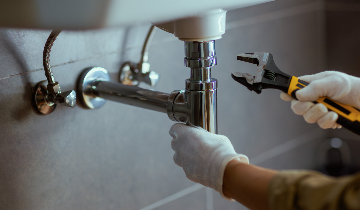 When to Call an Emergency Plumber in Buford